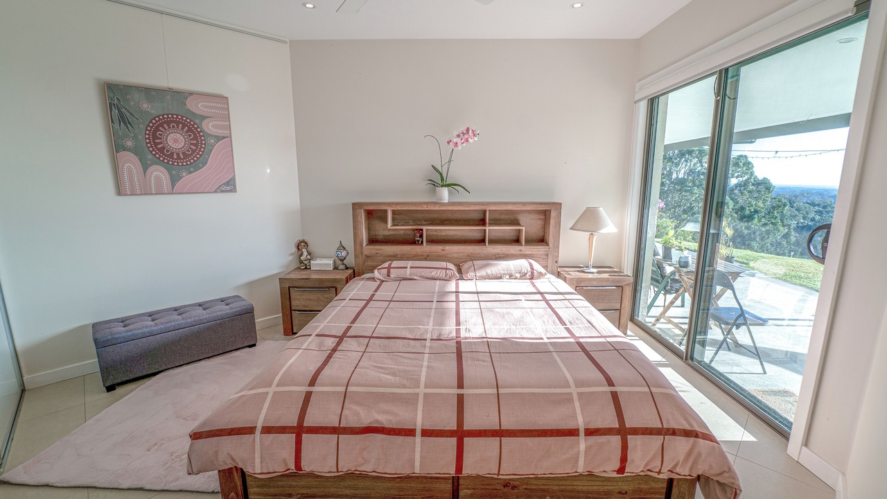 Photo of Bedroom in Mount Hunter