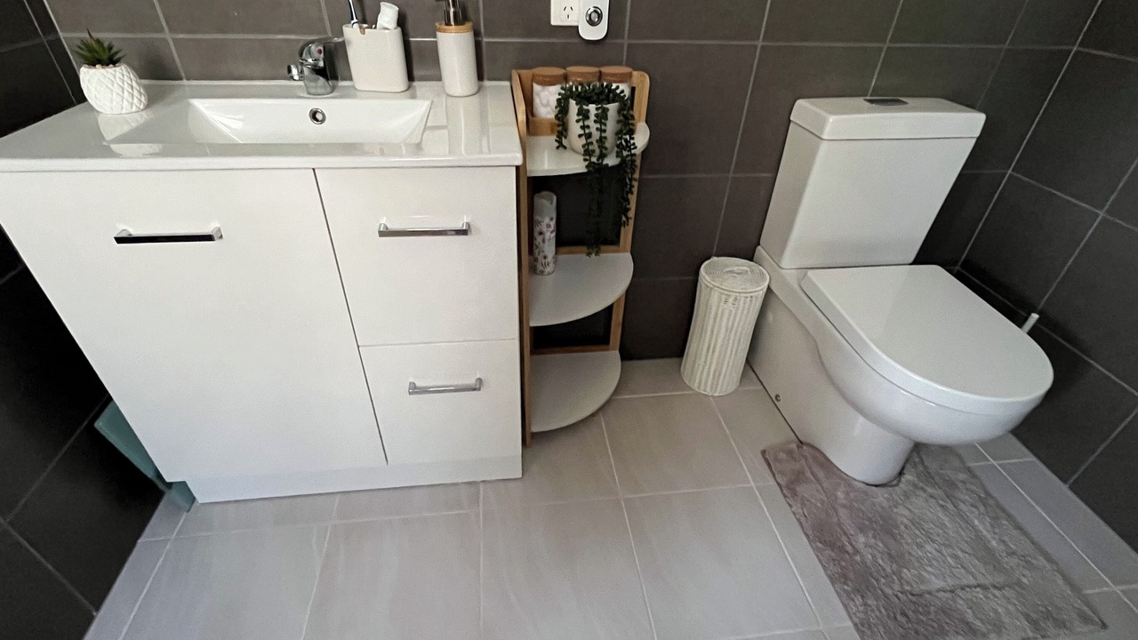 Photo of Bathroom in Yattalunga