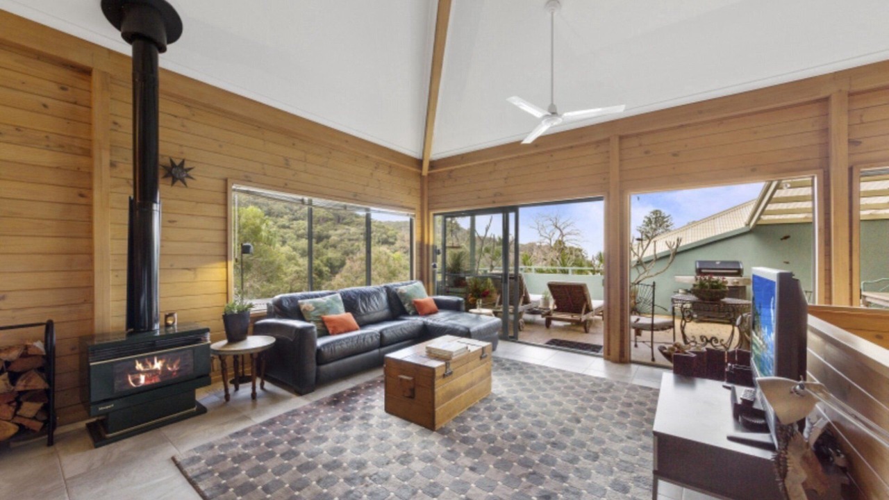 Photo of Livingroom in Patonga