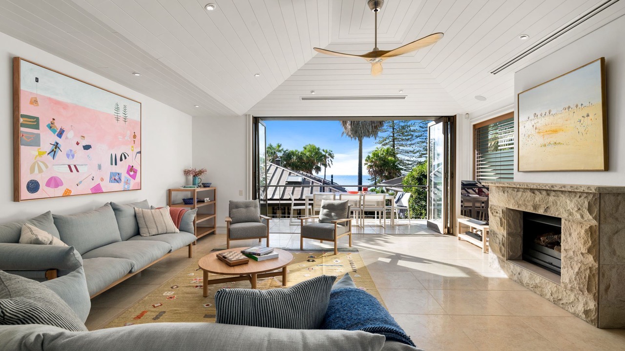 Photo of Livingroom in Palm Beach
