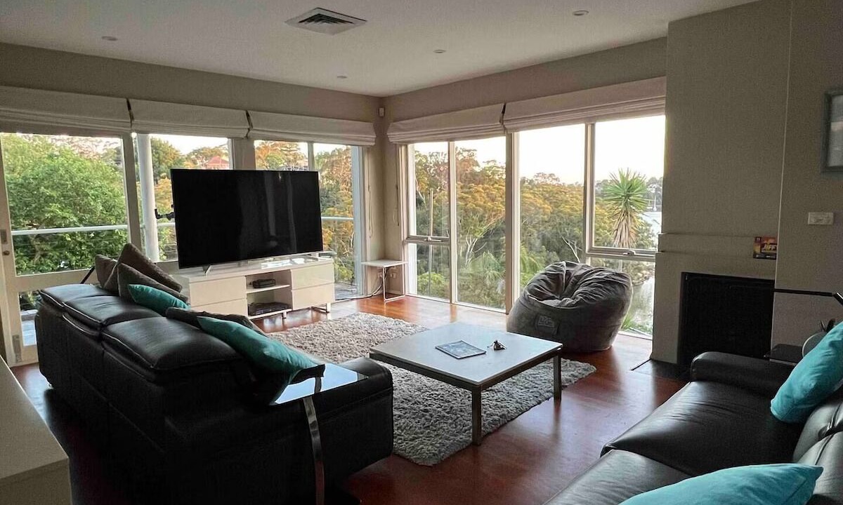 Photo of Livingroom in Northwood