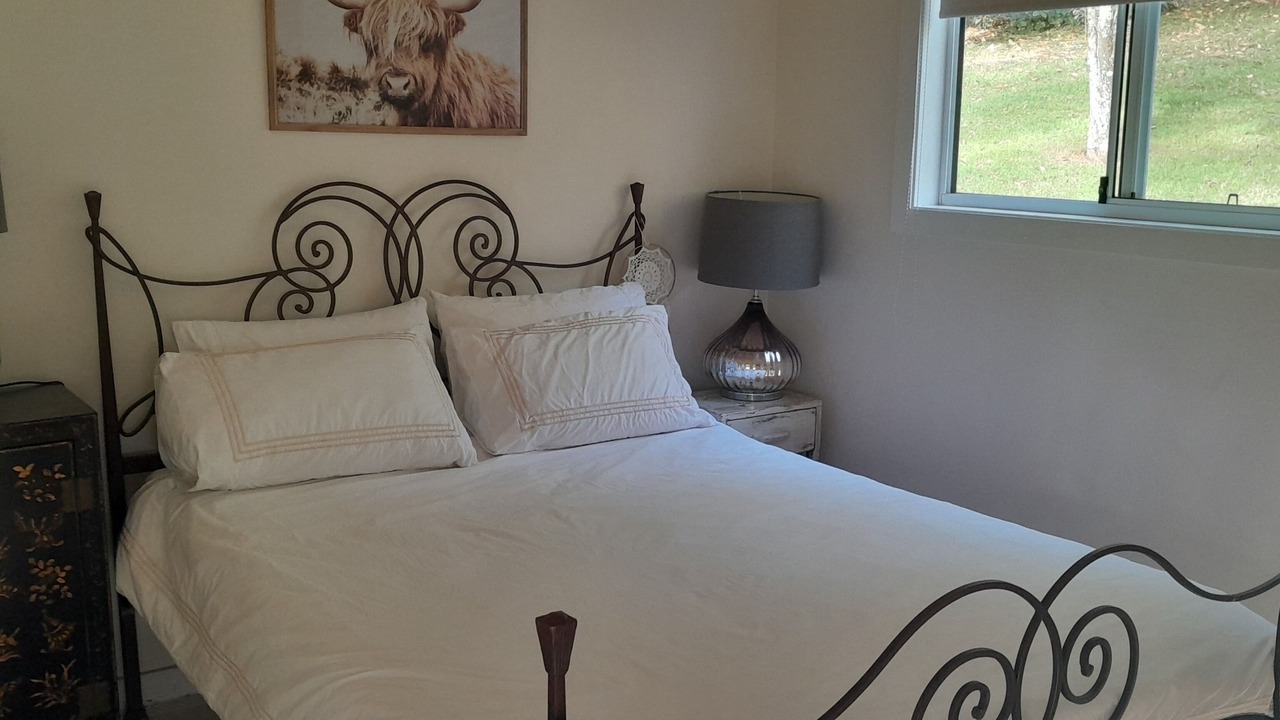 Photo of Bedroom in Grose Vale