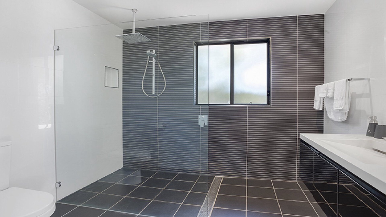 Photo of Bathroom in Wentworth Falls