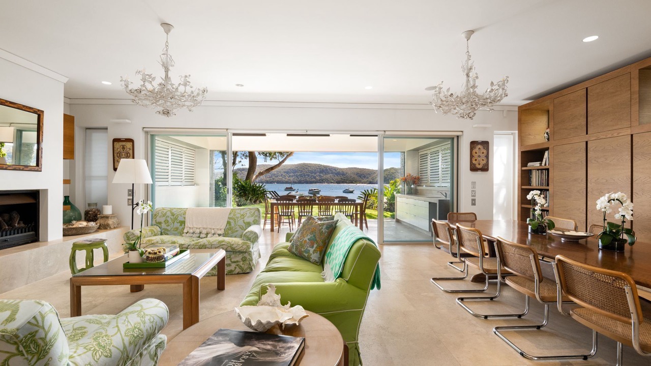 Photo of Livingroom in Palm Beach