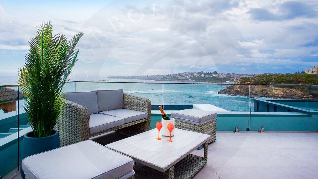 Photo of Patio Balcony in Clovelly
