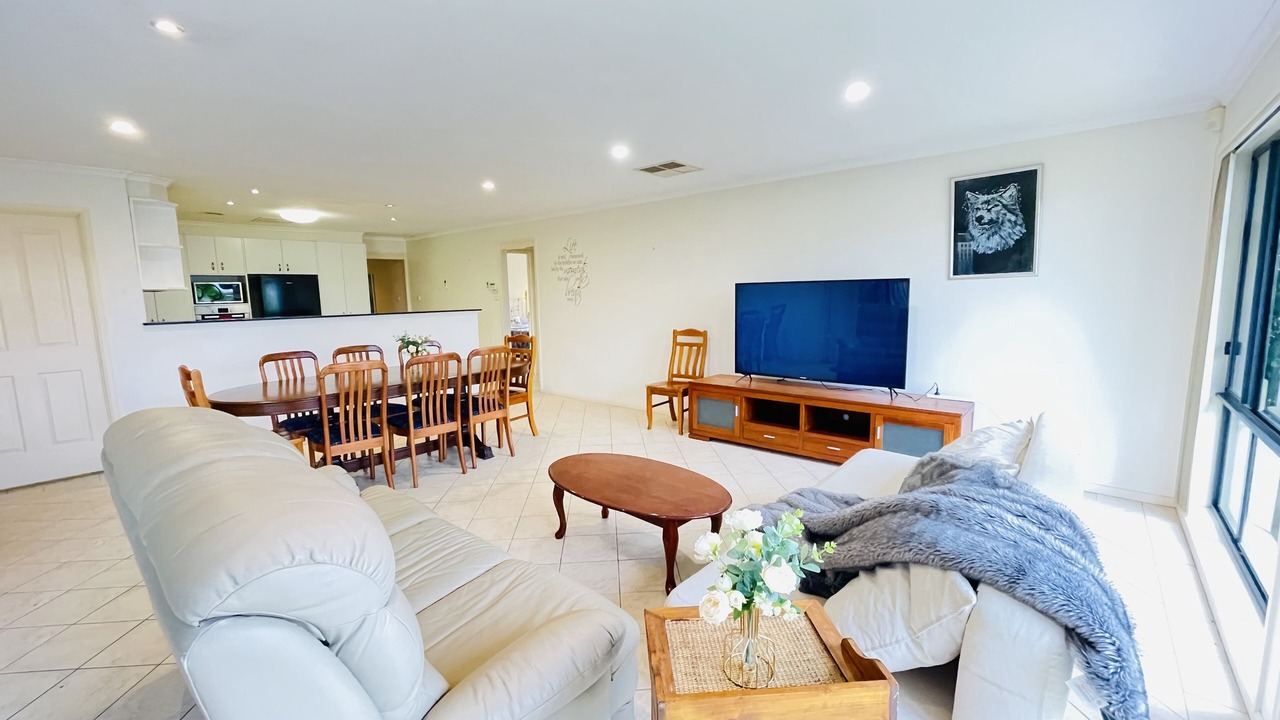 Photo of Livingroom in Gungahlin