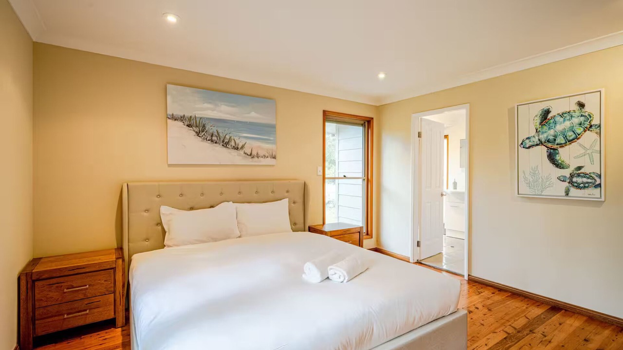 Photo of Bedroom in Macmasters Beach