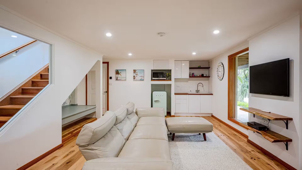 Photo of Livingroom in Macmasters Beach