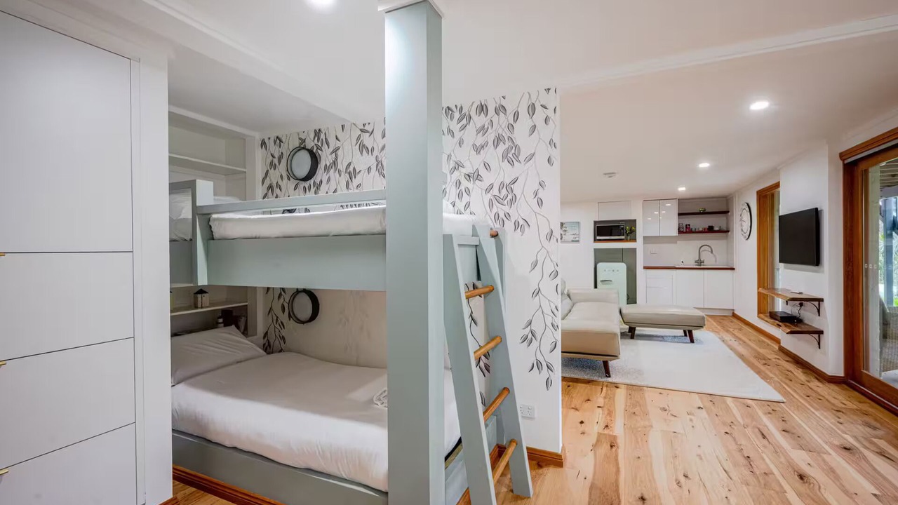 Photo of Bedroom in Macmasters Beach