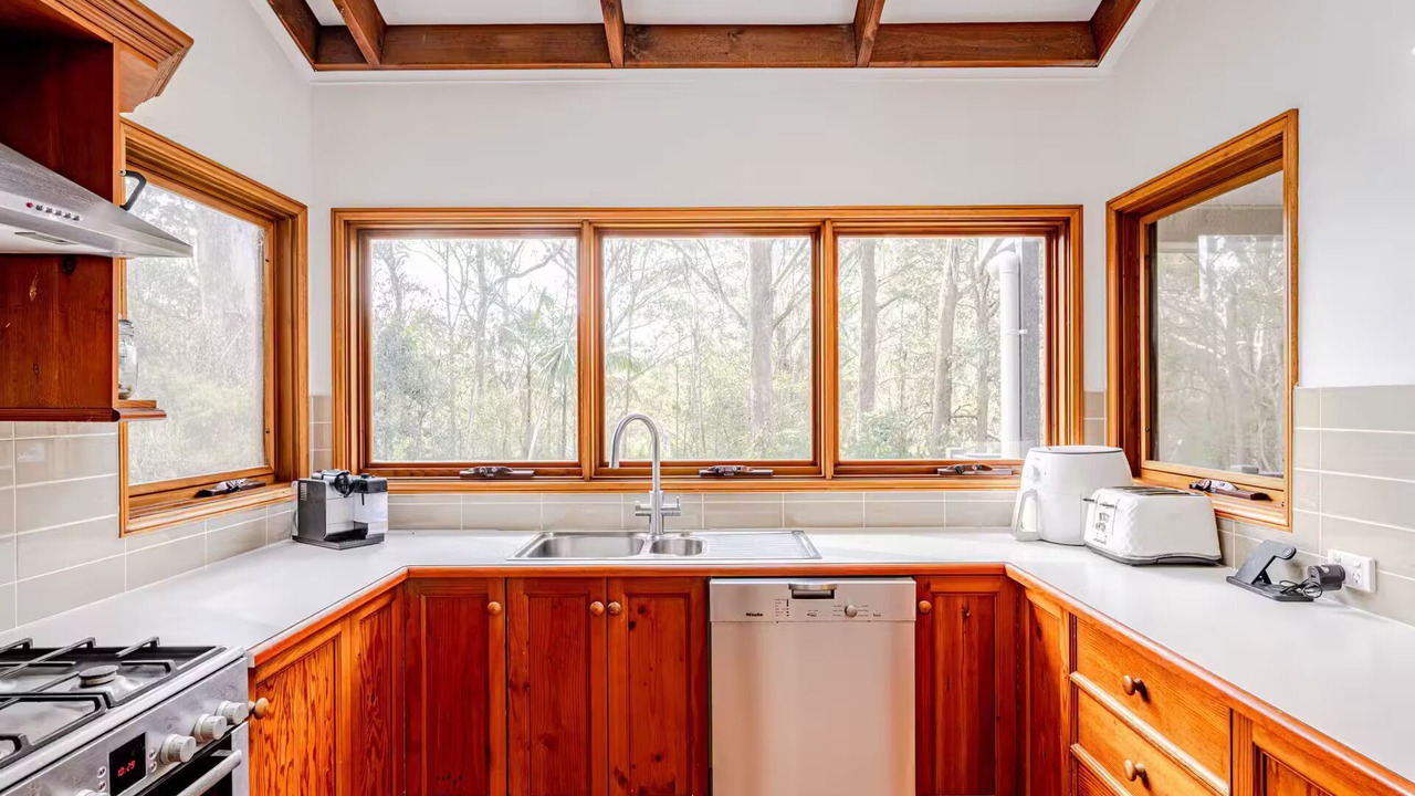 Photo of Kitchen in Macmasters Beach