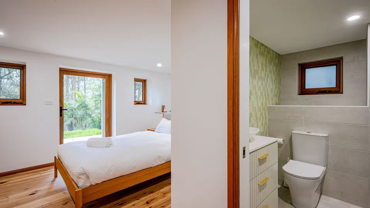 Photo of Bedroom in Macmasters Beach