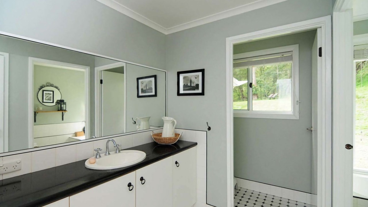 Photo of Bathroom in Barrengarry