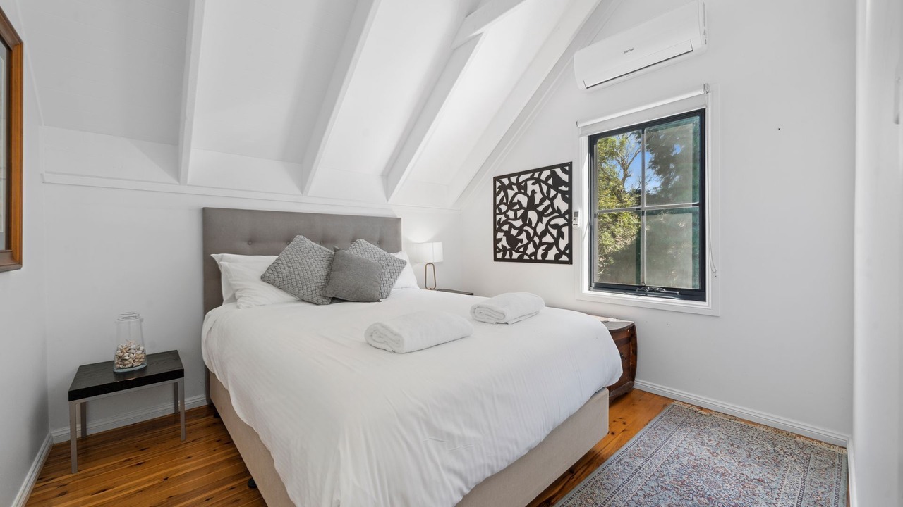Photo of Bedroom in Blackheath