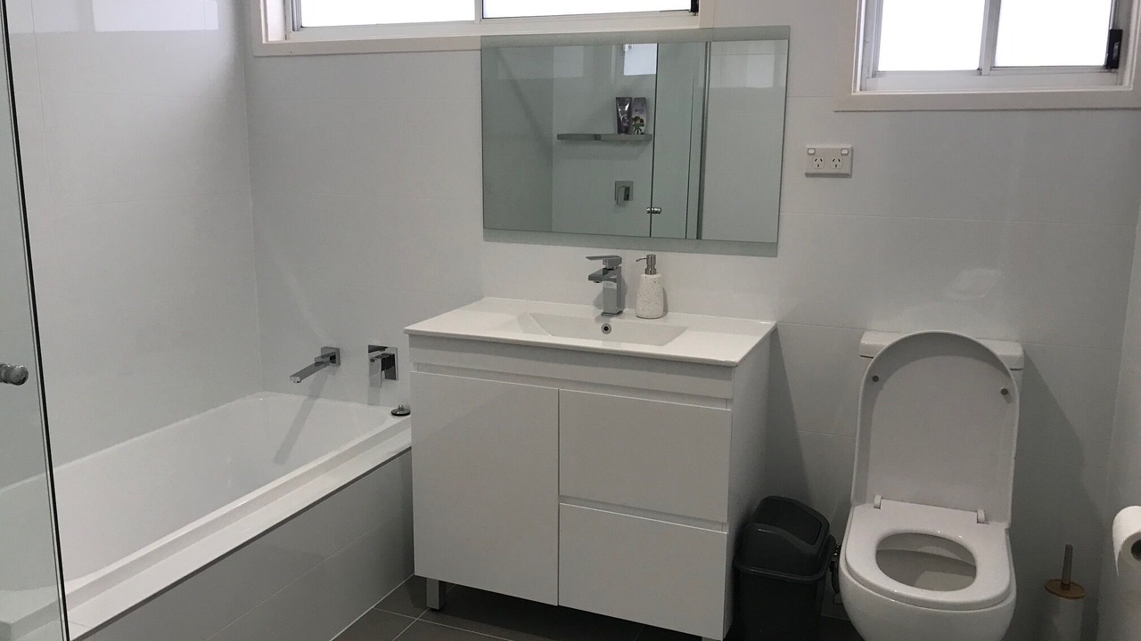 Photo of Bathroom in Kingswood
