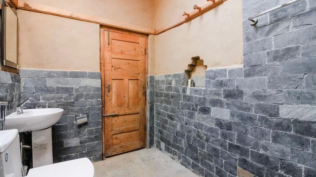 Photo of Bathroom in Tehri