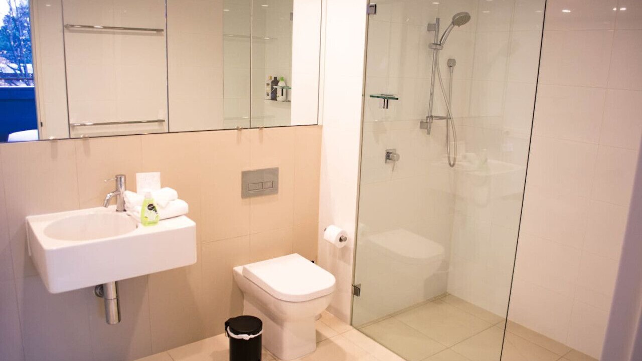 Photo of Bathroom in Reid