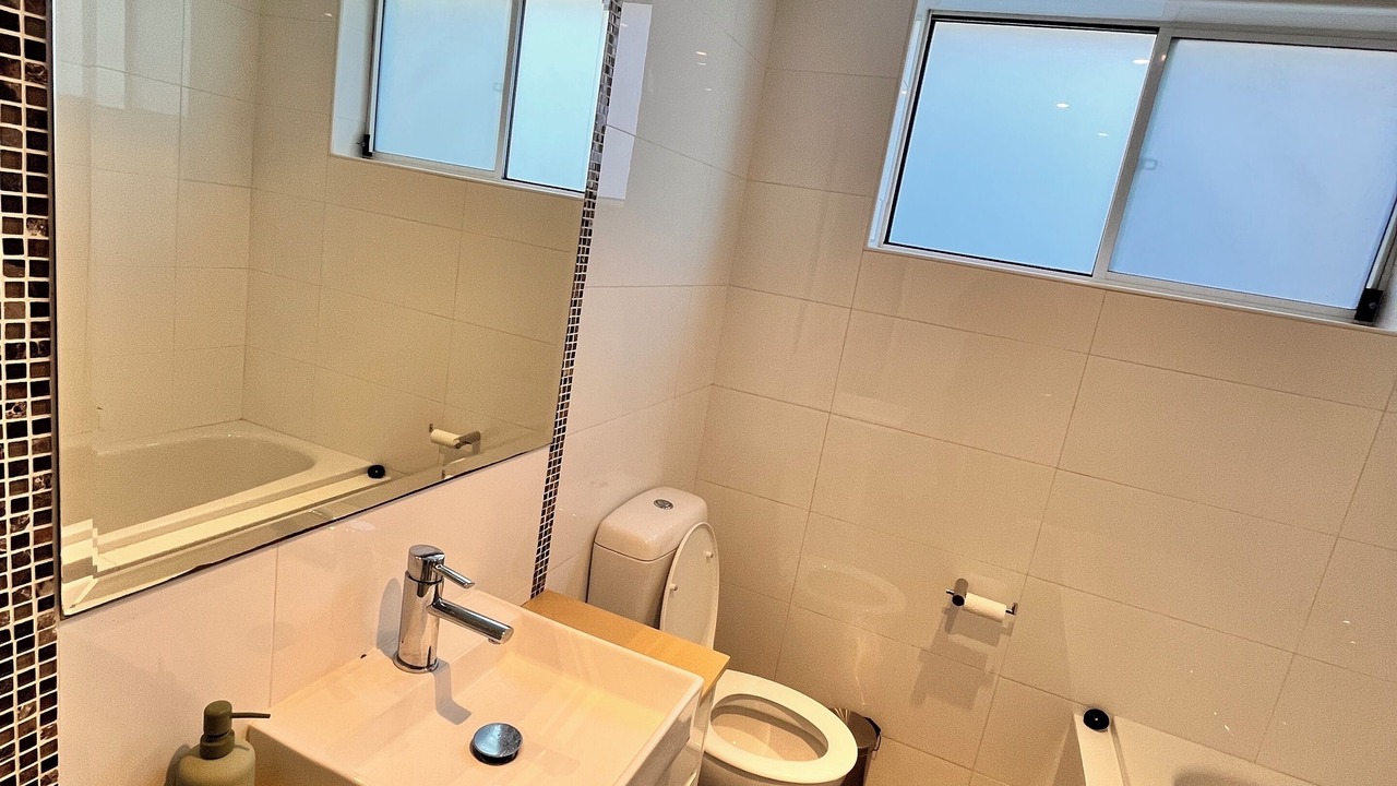 Photo of Bathroom in Freshwater