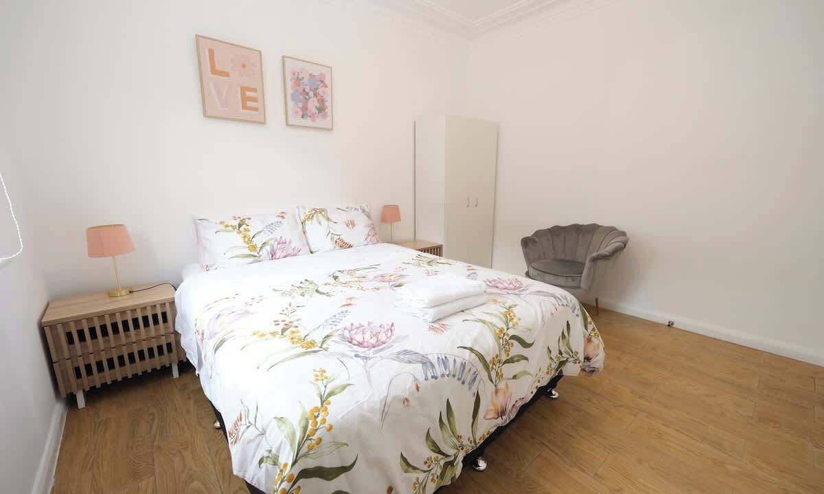 Photo of Bedroom in Auburn