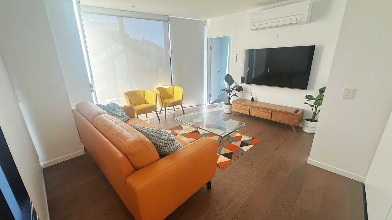Photo of Livingroom in Reid