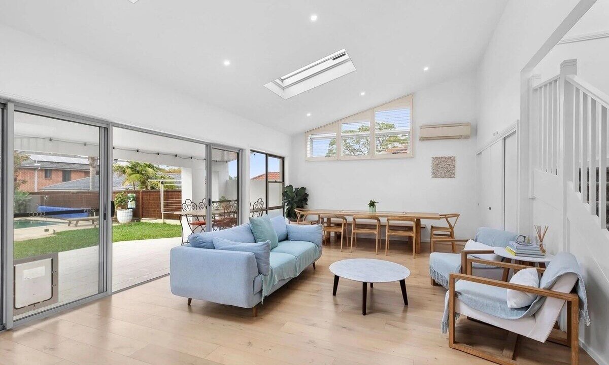 Photo of Livingroom in Woolooware