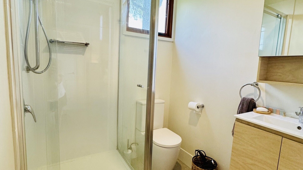 Photo of Bathroom in Somersby