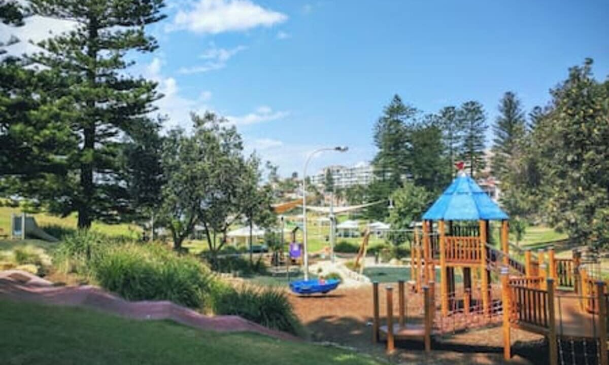 Photo of Others in Bronte