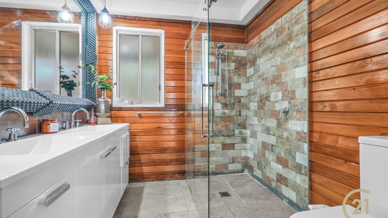 Photo of Bathroom in Cattai