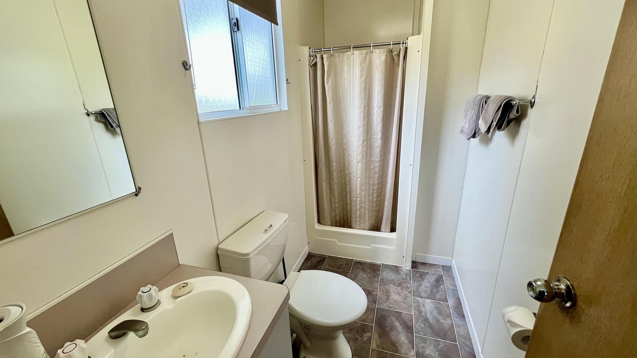 Photo of Bathroom in Cootamundra
