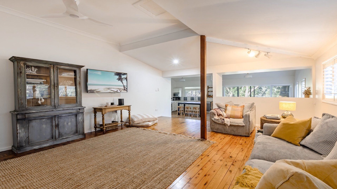 Photo of Livingroom in Pretty Beach Central Coast