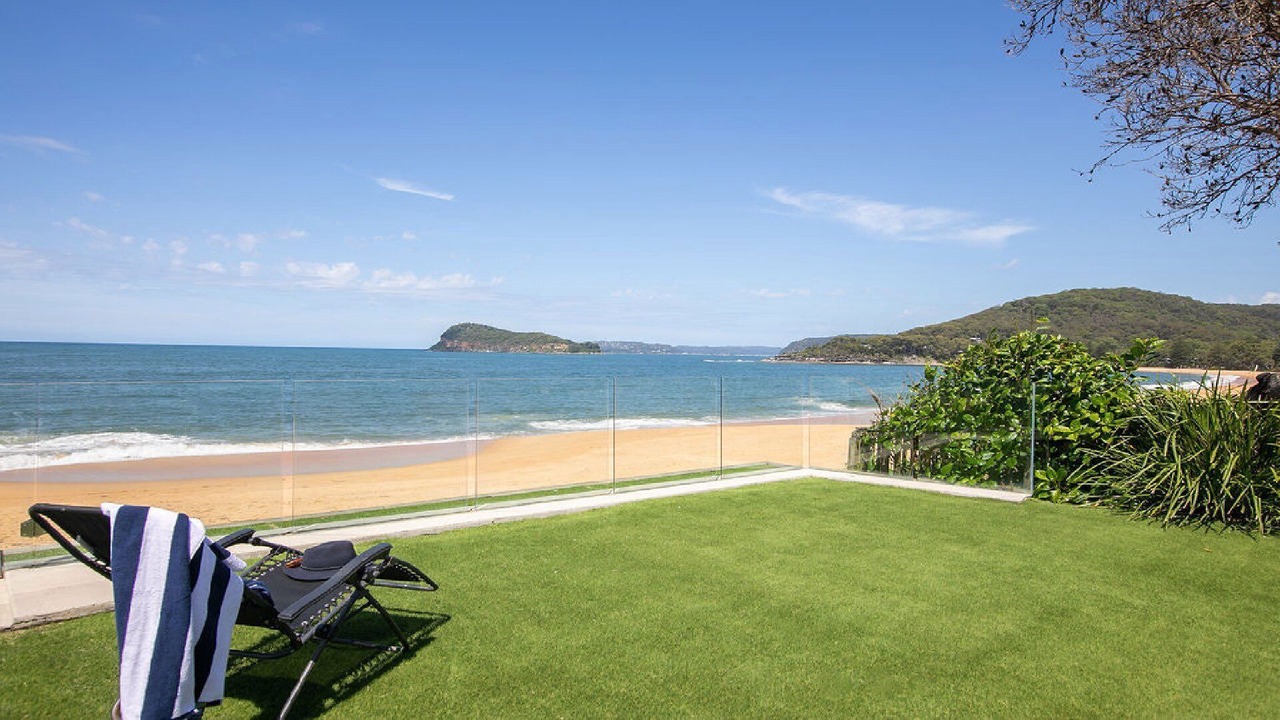 Photo of Others in Pearl Beach