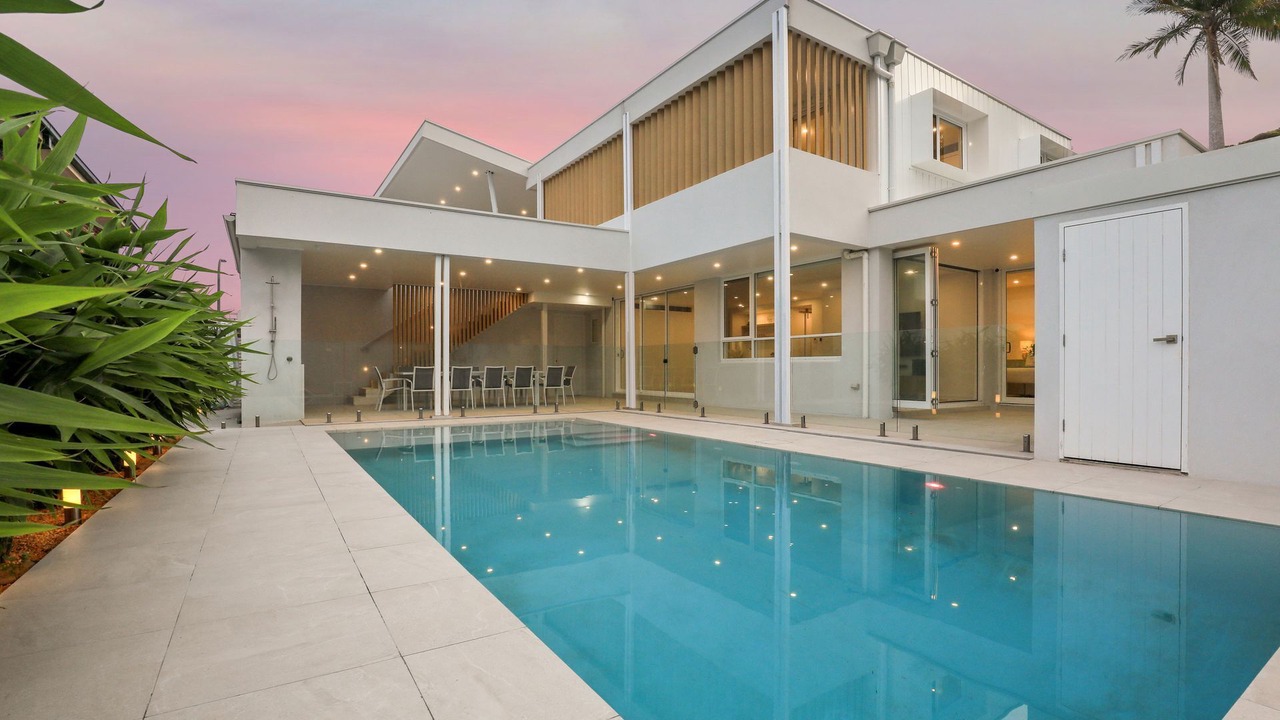 Photo of Outdoor in Caves Beach