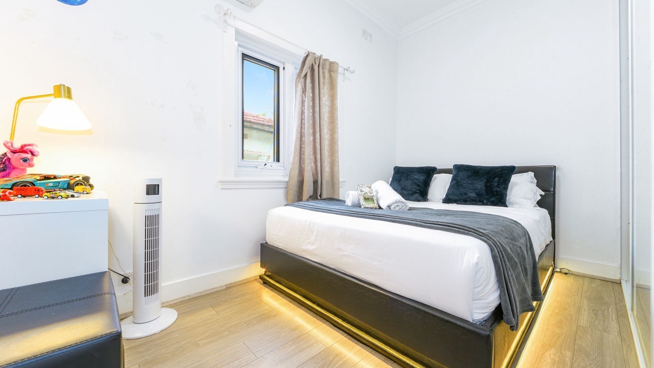 Photo of Bedroom in Burwood