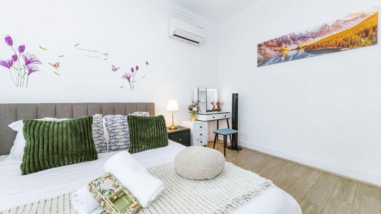 Photo of Bedroom in Burwood