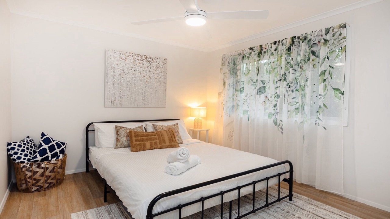 Photo of Bedroom in Macmasters Beach