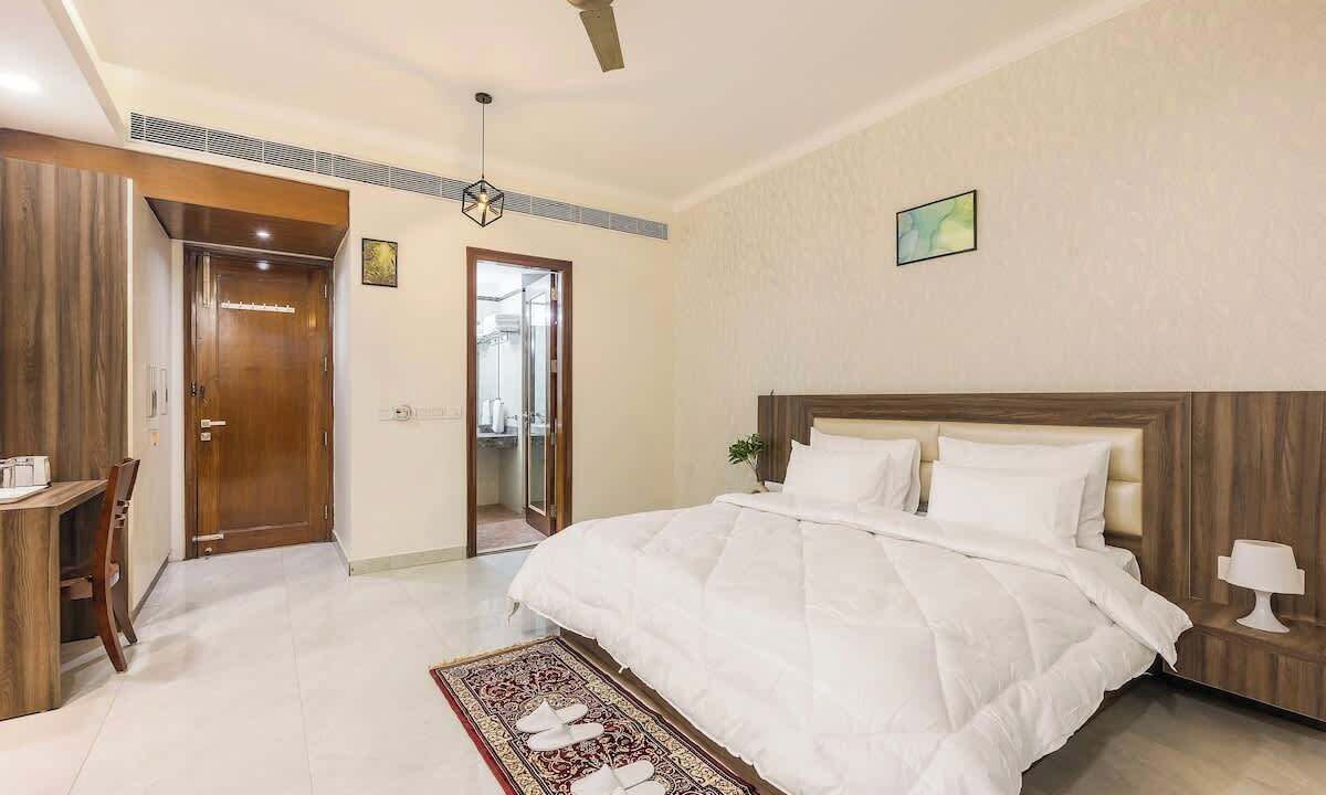 Photo of Bedroom in Sector 40