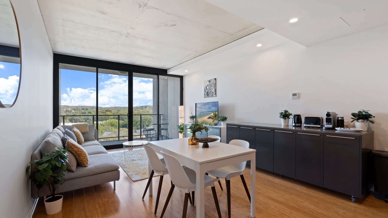 Photo of Livingroom in Lyneham