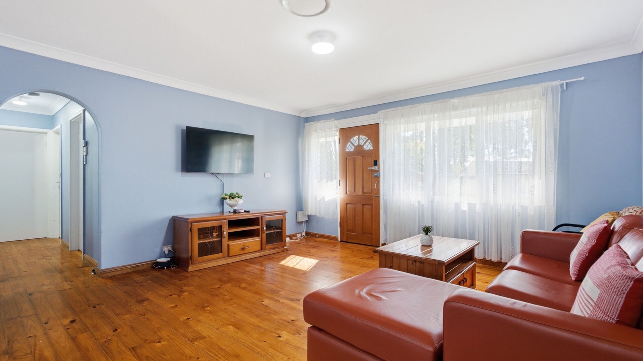 Photo of Livingroom in Hebersham