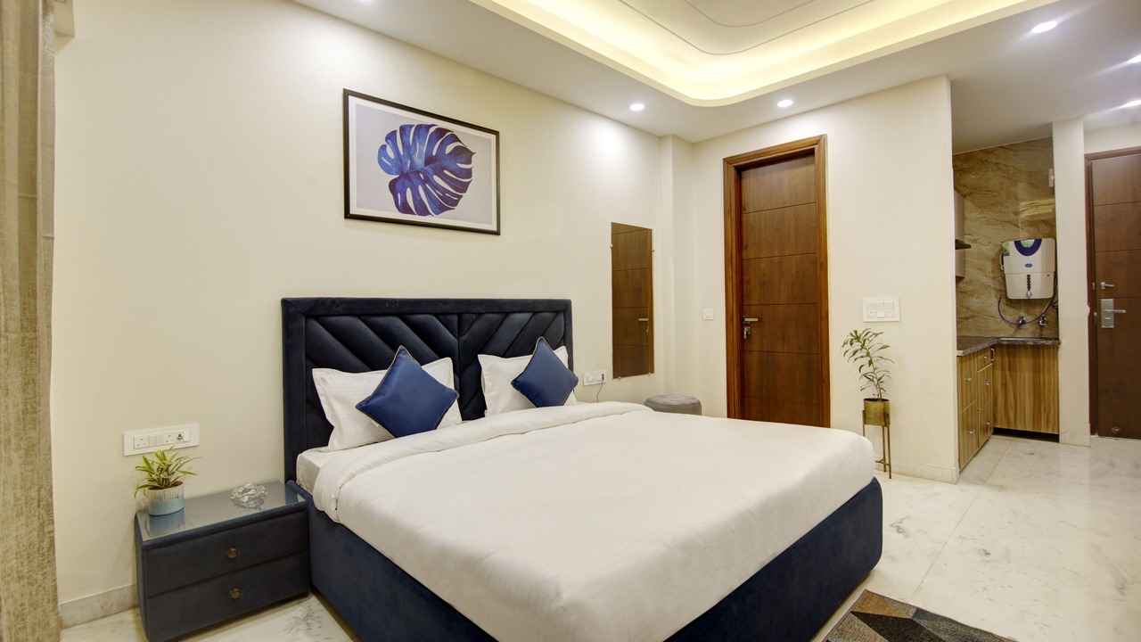 Photo of Bedroom in DLF Phase 3