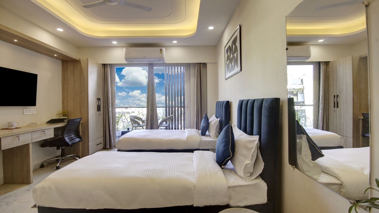 Photo of Bedroom in DLF Phase 3
