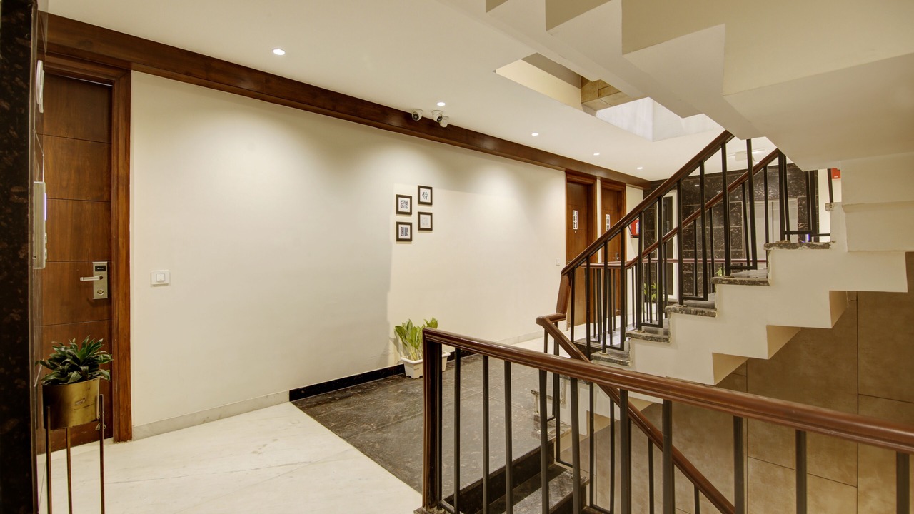 Photo of Others in DLF Phase 3