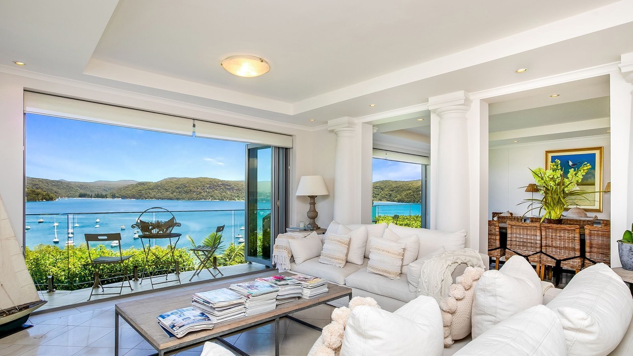 Photo of Livingroom in Palm Beach