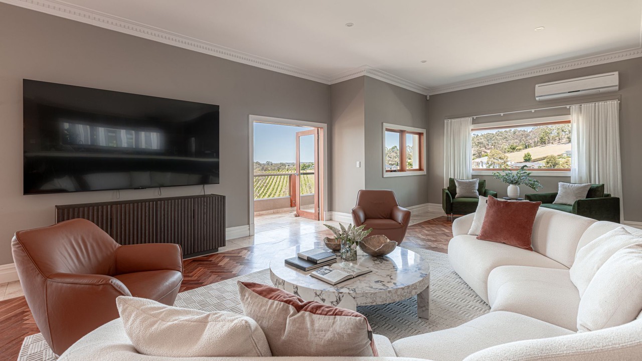 Photo of Livingroom in Picton