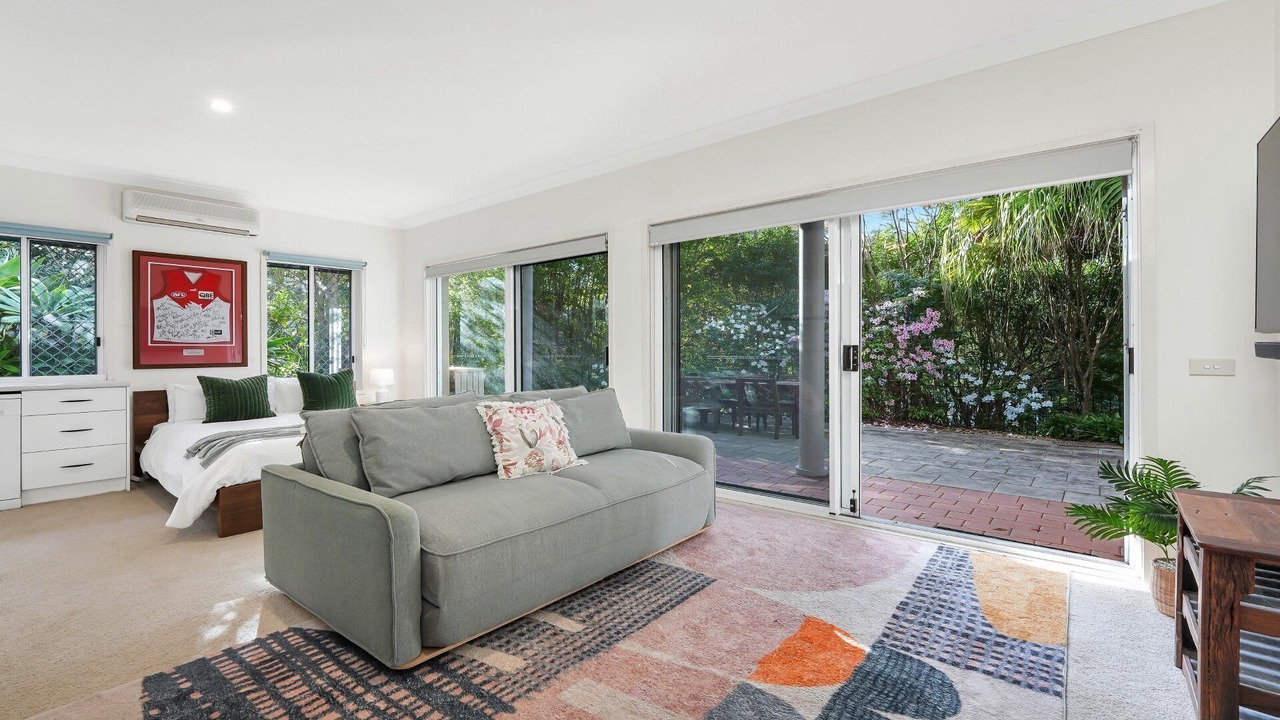 Photo of Livingroom in Macmasters Beach