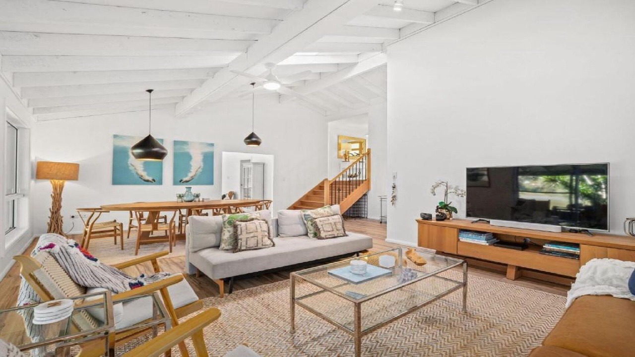 Photo of Livingroom in Avoca Beach