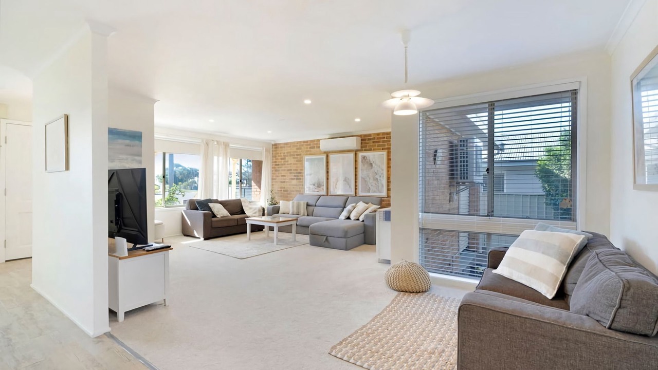 Photo of Livingroom in Long Jetty
