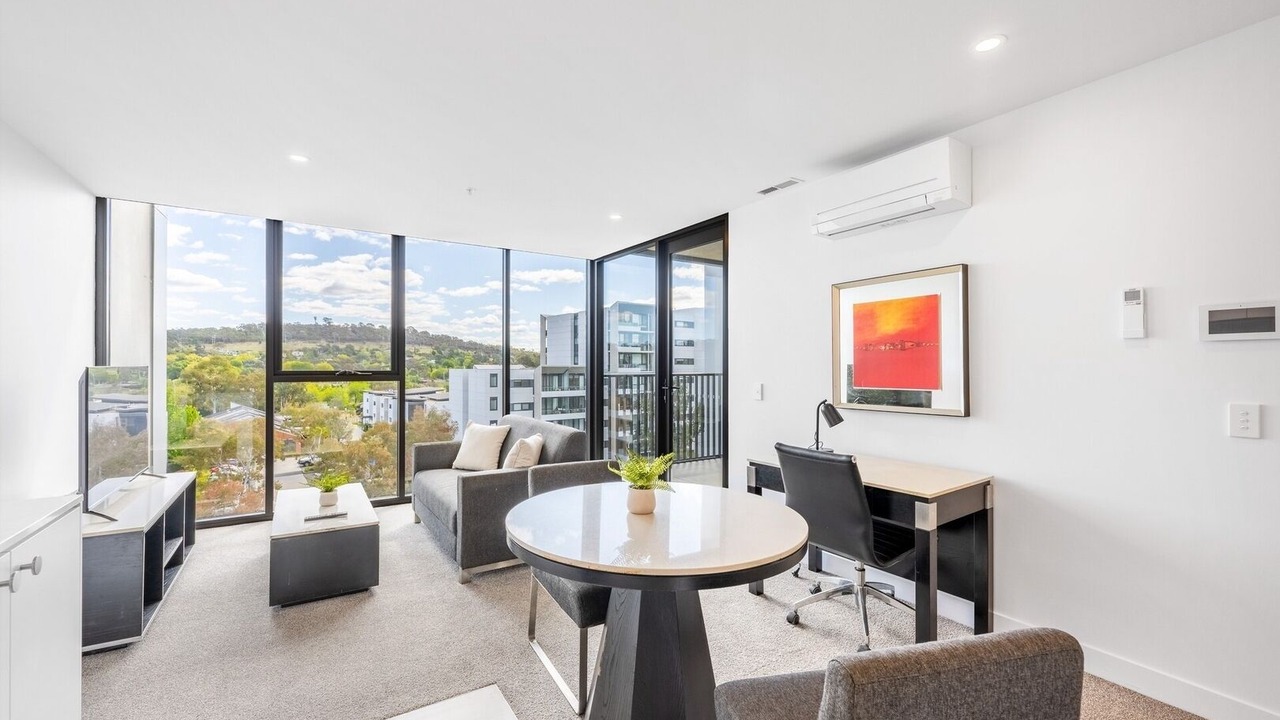 Photo of Livingroom in Phillip
