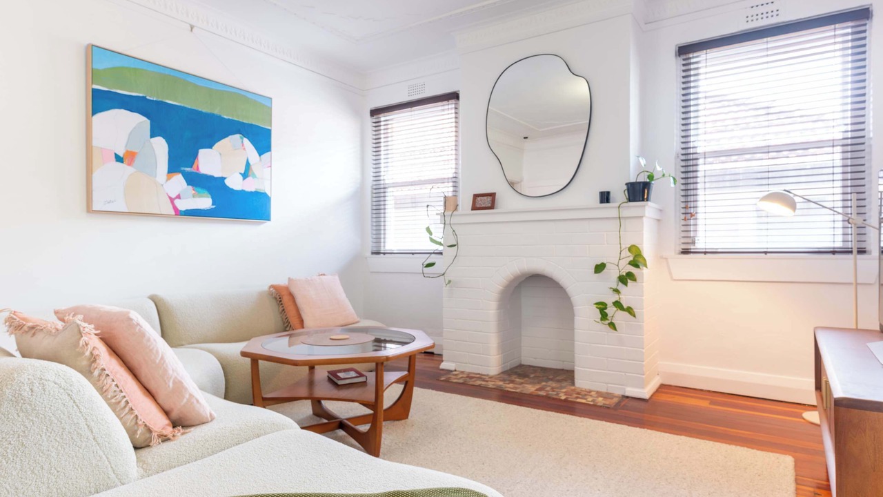 Photo of Livingroom in Edgecliff