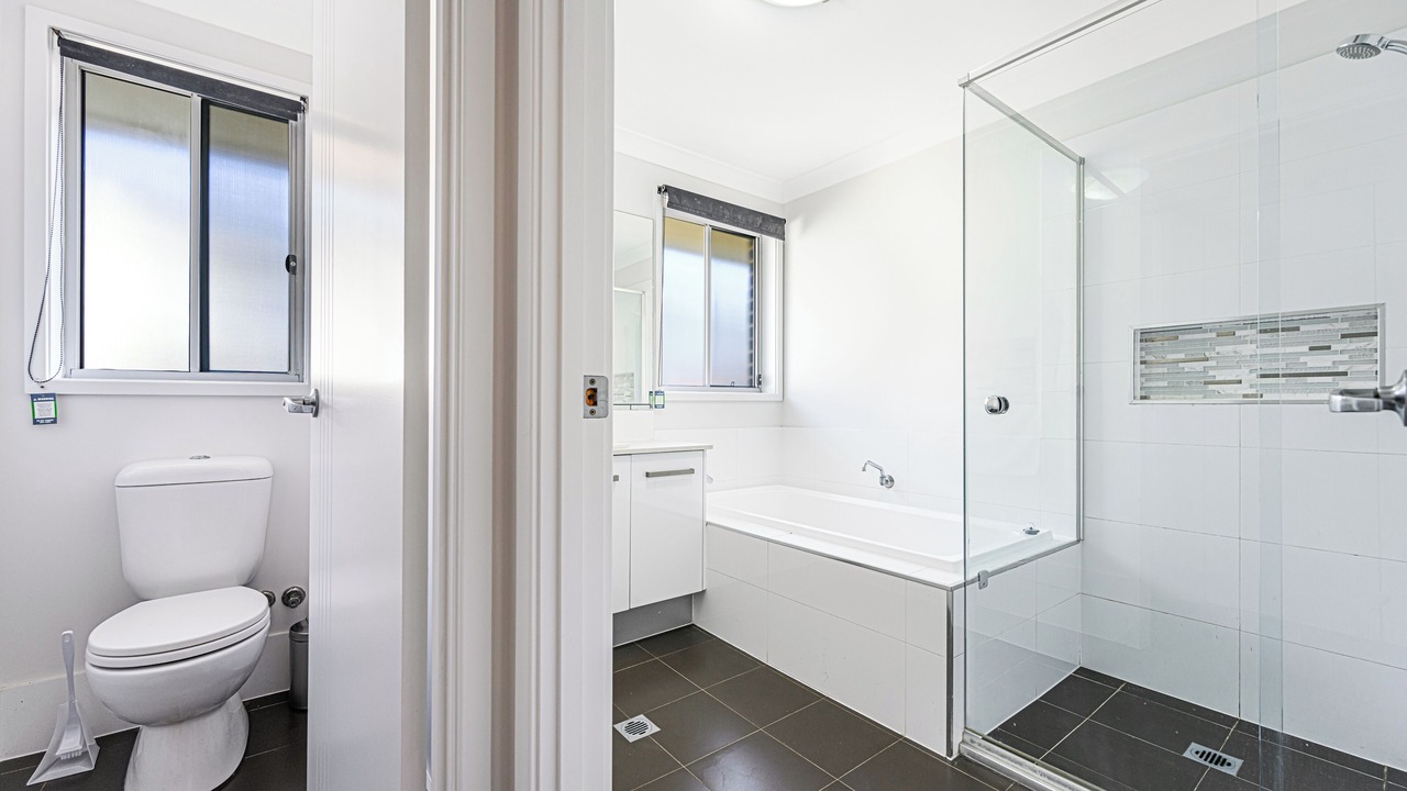 Photo of Bathroom in Jordan Springs