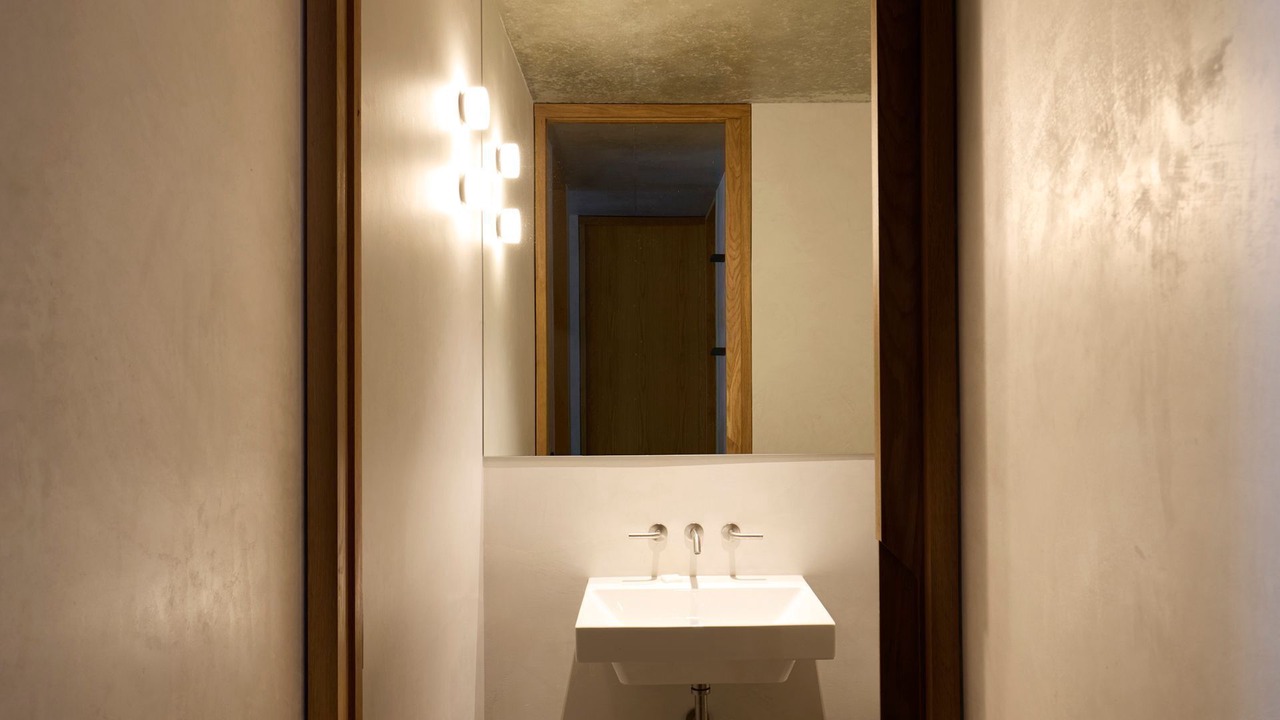 Photo of Bathroom in Clovelly