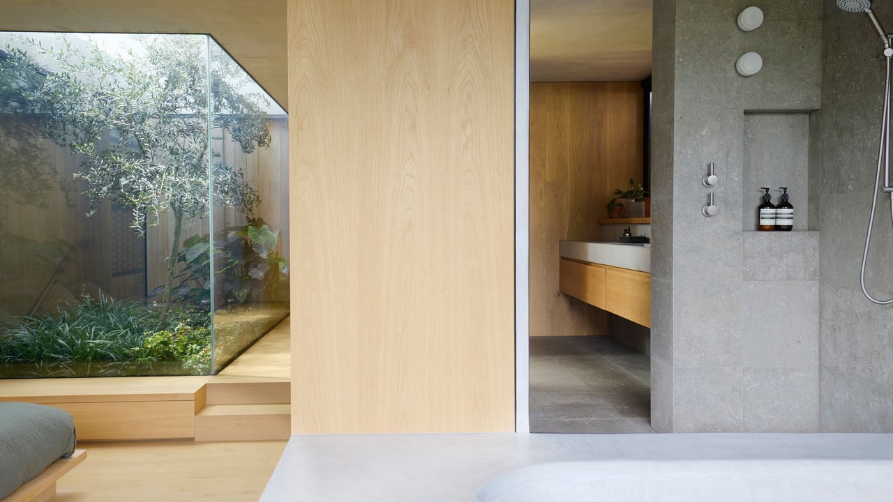 Photo of Bathroom in Clovelly